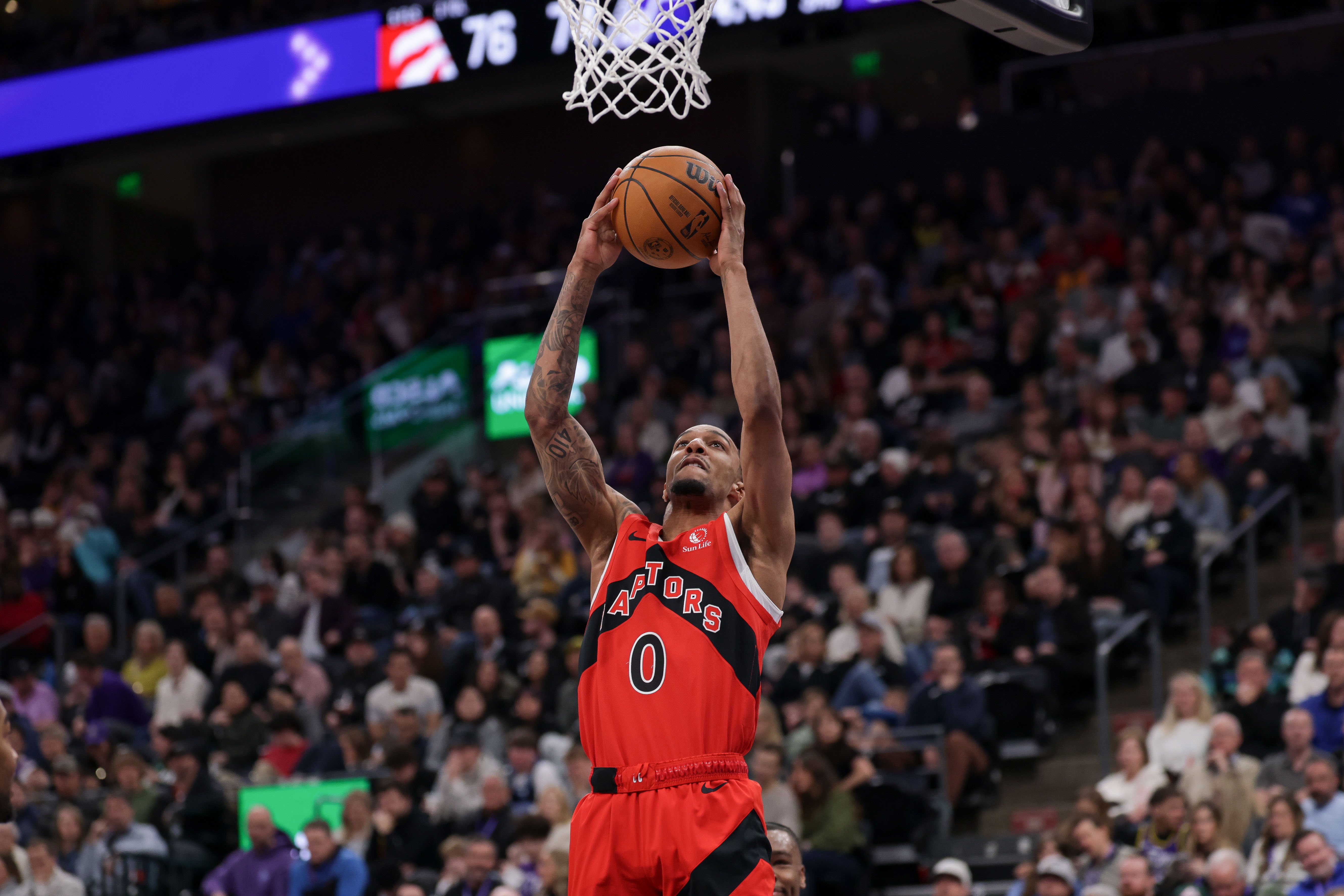 Shams：猛龙将双向后卫AJ·劳森转为标准合同并签约至赛季结束